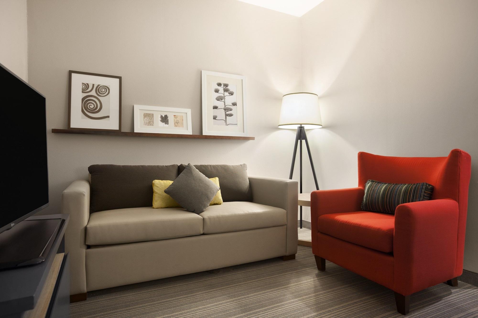 Country Inn & Suites By Radisson, Indianola, Ia Buitenkant foto