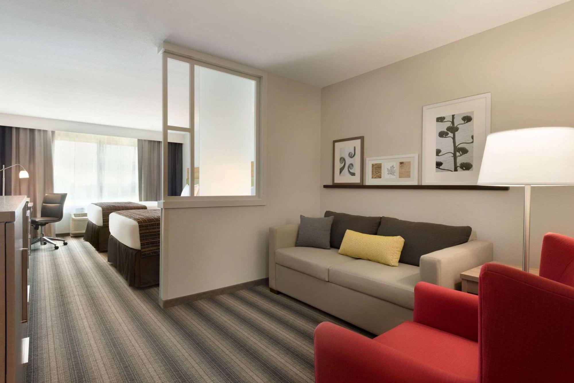 Country Inn & Suites By Radisson, Indianola, Ia Buitenkant foto