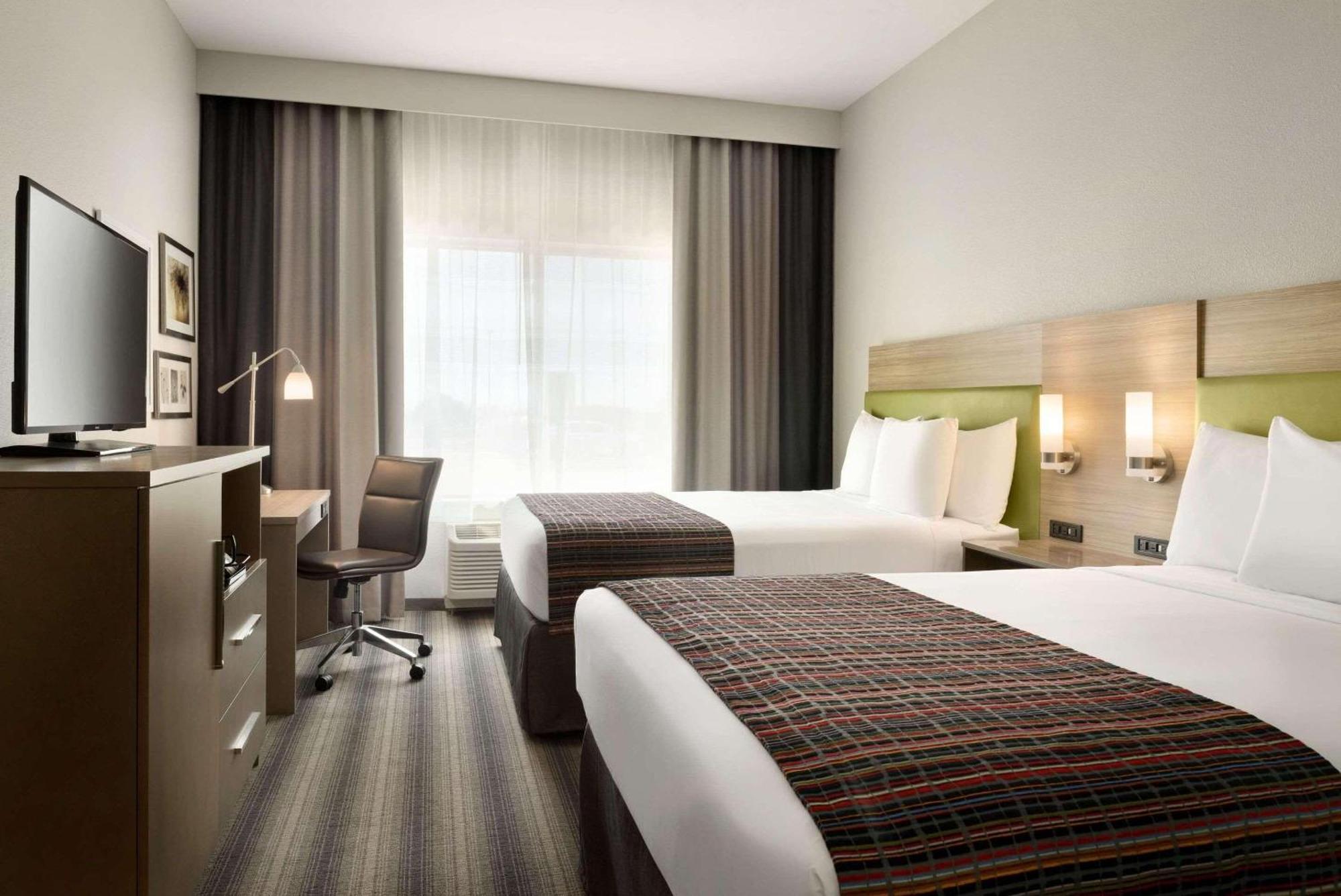 Country Inn & Suites By Radisson, Indianola, Ia Buitenkant foto